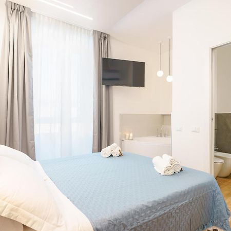 Aqua Comfort Rooms - Eja Sardinia 칼리아리 외부 사진
