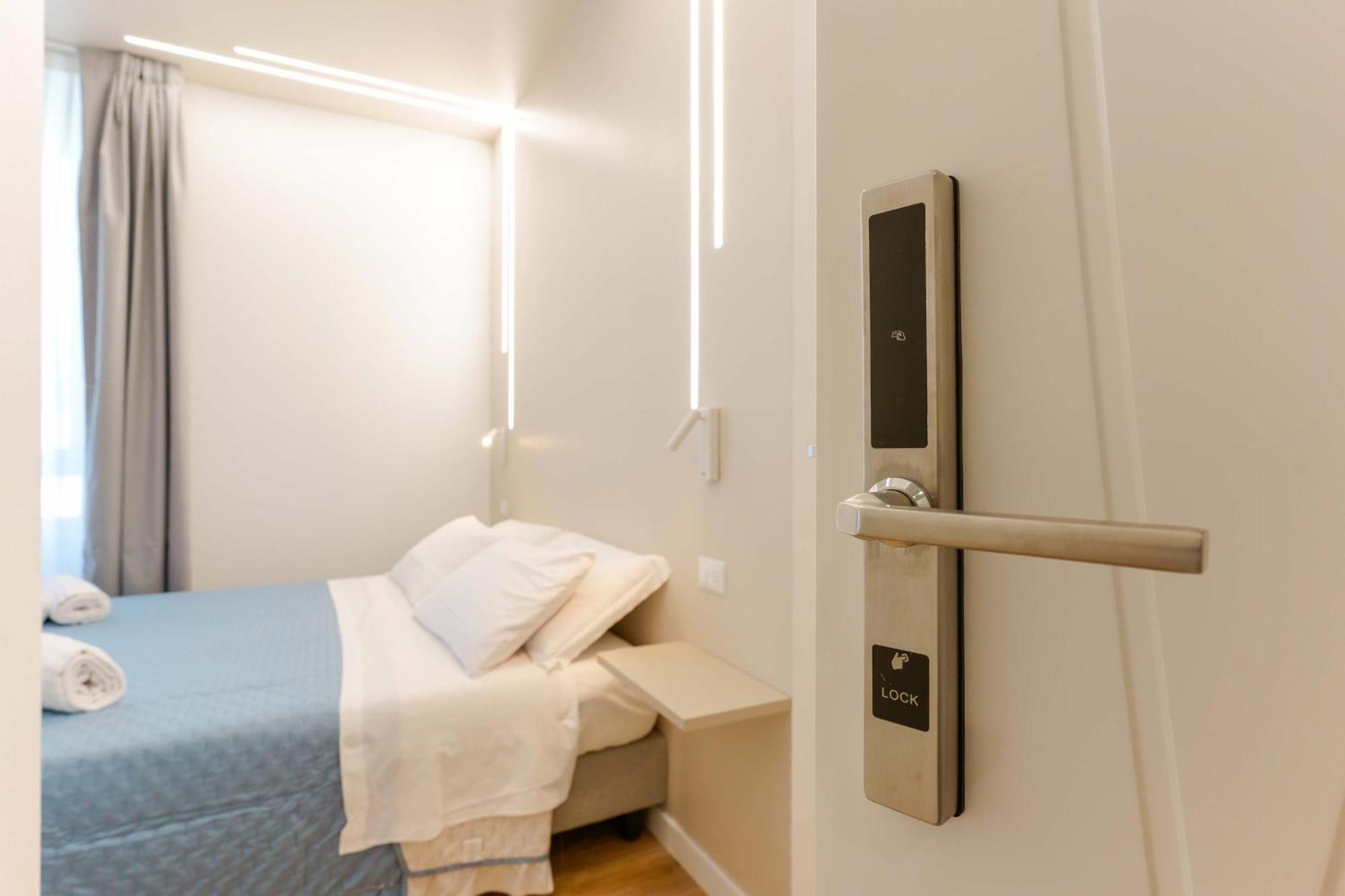 Aqua Comfort Rooms - Eja Sardinia 칼리아리 외부 사진