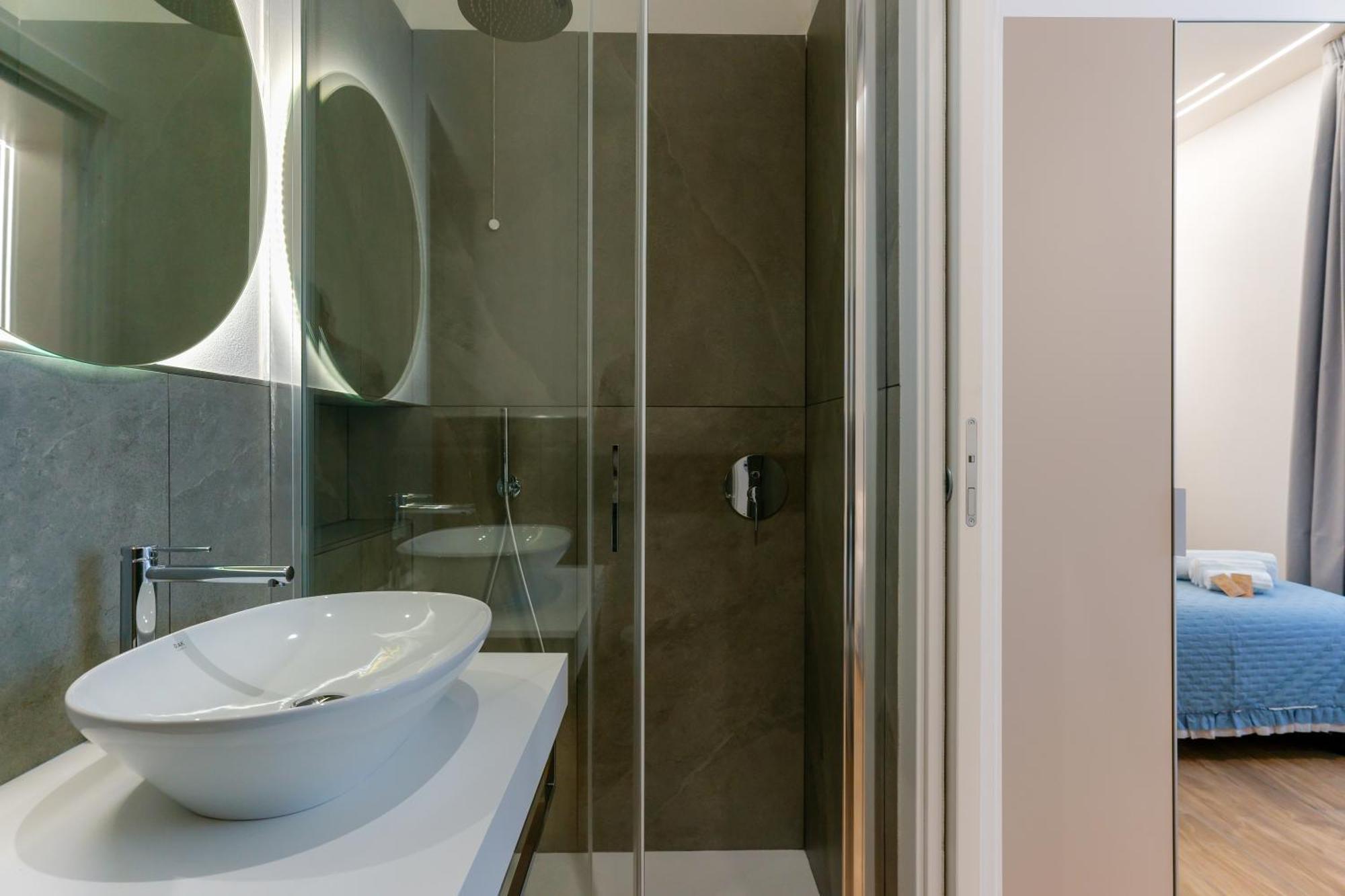 Aqua Comfort Rooms - Eja Sardinia 칼리아리 외부 사진