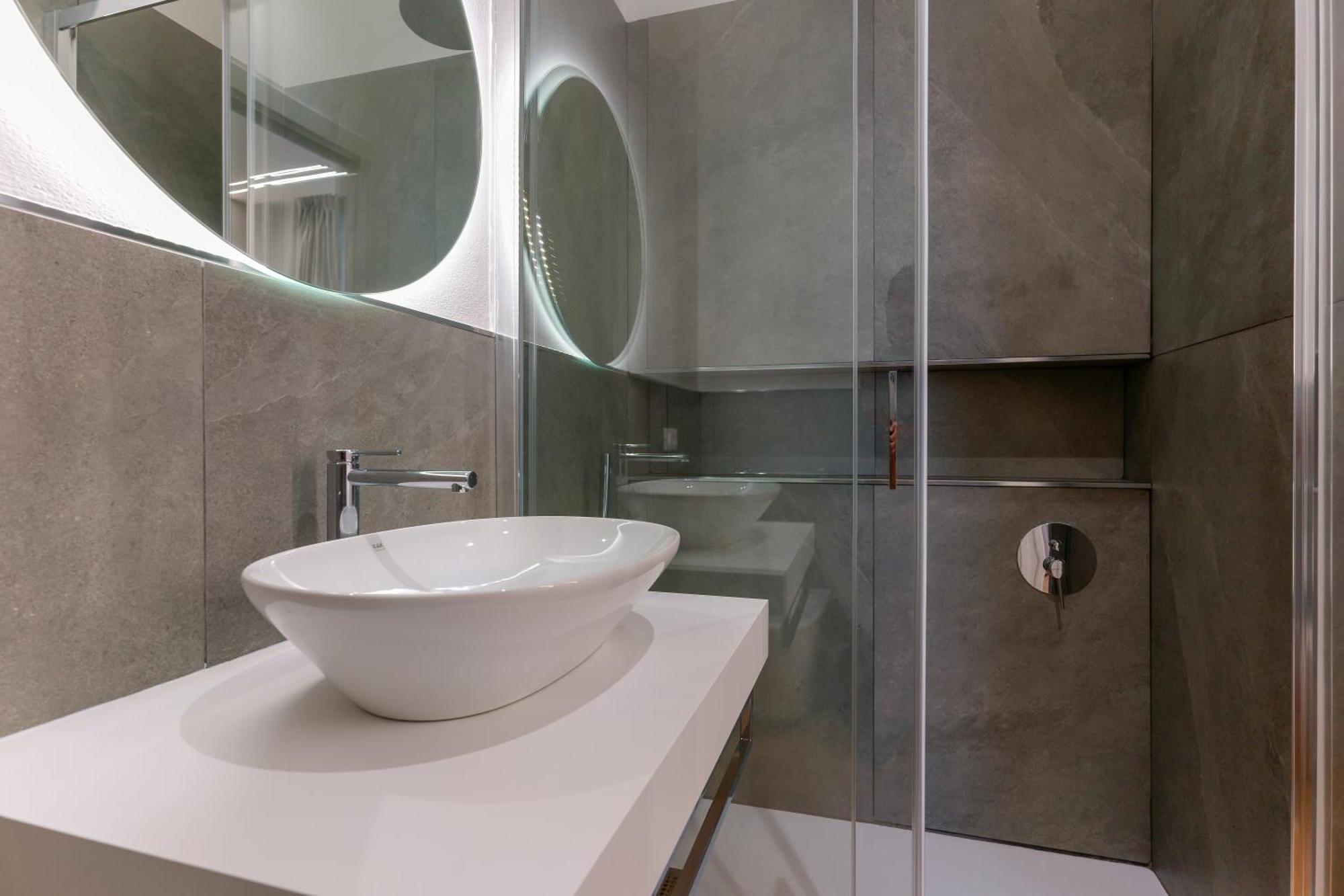 Aqua Comfort Rooms - Eja Sardinia 칼리아리 외부 사진